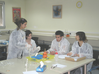 Competing for a chemistry prize: Israel’s Chemistry Tournament. Identifying the ingredients